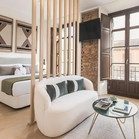 Homeclub With Rooftop Close To Thyssen & Marmoles Ii Apartment